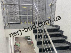 Перила из нержавейки на 3 наполнения D42 Перила з нержавійки на 3 наповнення фото