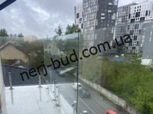 Скляні огорожі фото